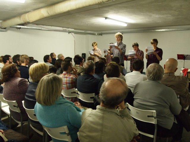 una scena dello spettacolo del gruppo macap a le person dij partigian 2foto di franco brunetta-1067x800